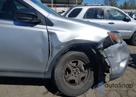 2015 Toyota Rav4 Le z USA, uszkodzony, nr VIN 2T3ZFREVXFW202797